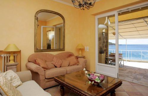 Theoule-sur-Mer Villa | Villa Lou Cade, vue imprenable et plage privée, Théoule-sur-mer