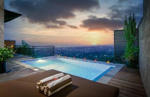 Kaliasem Villa | Villa Lovina Hill Paradise 2 - Unwind in luxury, where LOVE meets paradise!
