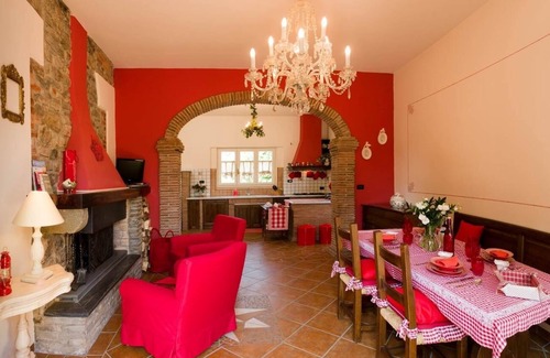 Capannori Villa | Villa Luxury Suites surrounded by Lucca vineyards