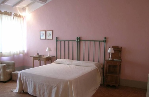 San Casciano dei Bagni Villa | Villa Mirena + Cottage