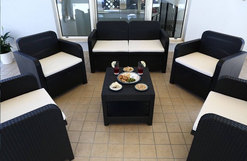 Pompei Apartment | Villa Magiola - Bilocale Cibele 200 meters from the excavations of Pompei Parking free