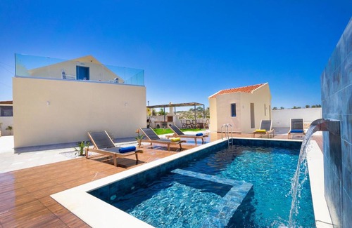 Stavros Villa | Villa Makisland With Sea View