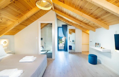 Stavros Villa | Villa Makisland With Sea View