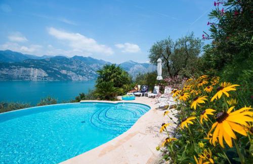Malcesine Apartment | Villa Malcesine