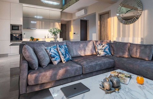 Plaka Villa | Villa Marcela - Ultra Luxury- Jacuzzi - Seaview
