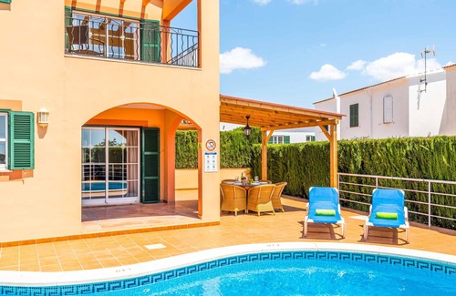 Serpentona Villa | Villa Marcolis Mar - Charming Vacation Villa near the Famous Queen of Bays