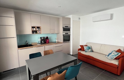 Le Grau-Du-Roi Apartment | Villa Marie 2: Appartement tout confort climatisé 1 chambre proche plage