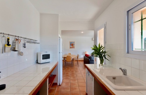 Cala Rossa Villa | Villa Marina Rossa - walking distance from the beach