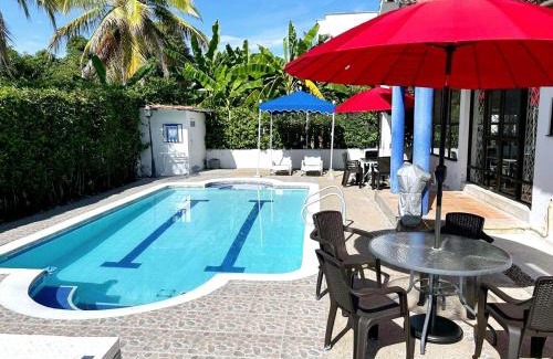 Ricaurte Villa | Villa Marisol Hermoso Condominio con Piscina