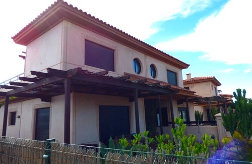 La Oliva Villa | Villa Marta offers has all the services necessary for families and couples