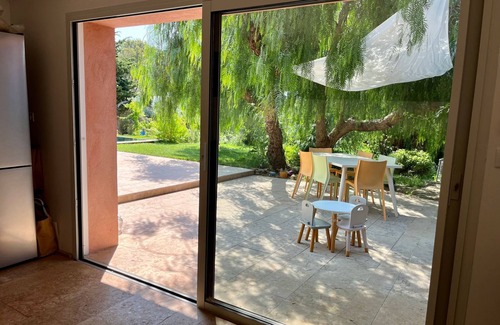 La Cadiere-d'Azur House | Villa MASA in a quiet area, hill view and sea view