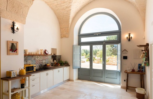 Ostuni Villa | Villa 'Masseria Pezza La Spina' with Sea View, Wi-Fi and Air Conditioning