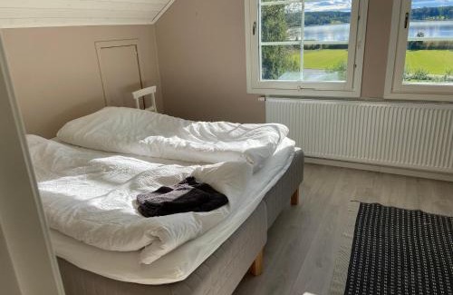 Fors Villa | Villa med sjöutsikt