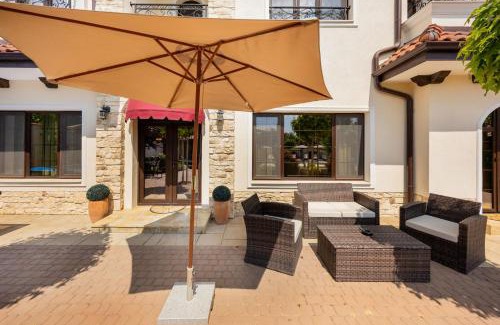Primorski Villa | Villa Mediterra Varna 5bed pool&jacuzzi