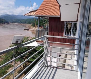 Pakbeng House | Villa Mekong 2 Guesthouse