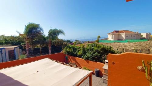 Yaco House | Villa Mery