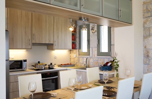 Meganisi Villa | Villa Mimosa - Three Bedroom Villa, Sleeps 6