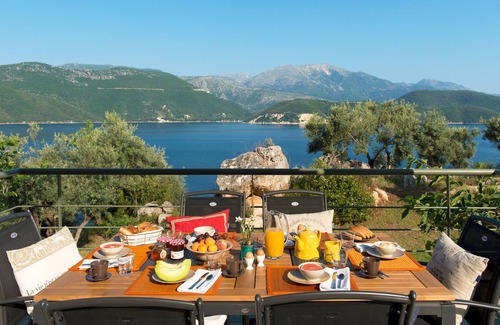 Meganisi Villa | Villa Mimosa - Three Bedroom Villa, Sleeps 6