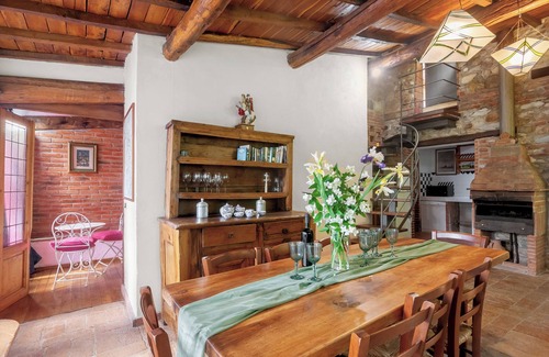 Mercatale Val di Pesa Villa | Villa 'Molino' with Private Pool, Private Terrace and Wi-Fi