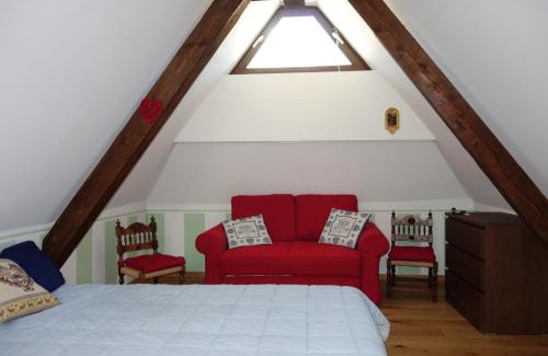 Varena Villa | Villa Molteni, Ville di Fiemme, Varena