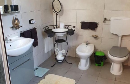 Luino House | Villa Monica