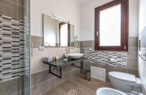 Iglesias Historic Centre House | Villa Monica - Suites