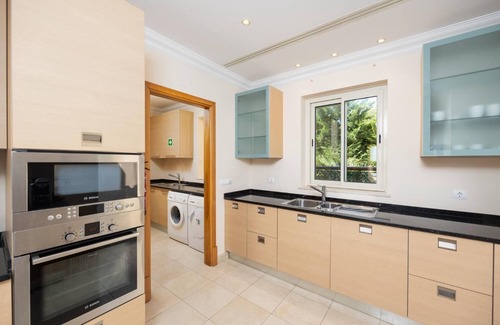 Vila Nova De Cacela Villa | Villa Monte Rei - Four Bedroom Villa, Sleeps 8