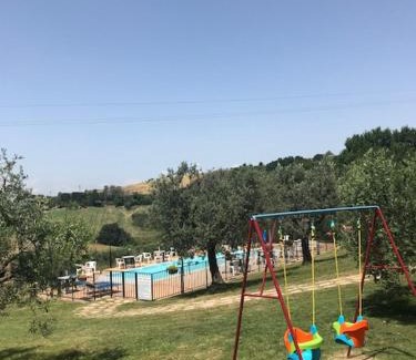 Monterubbiano Hotel | Villa Montotto