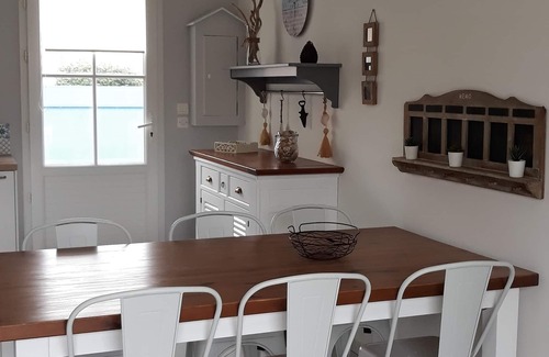 La Remigeasse House | Villa Moris, 6 travelers, charming and bright, close to the Treuil beach.