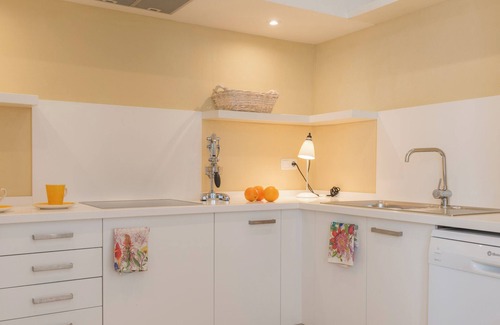 Benalup-Casas Vieja House | Villa 'Muscari' with private pool, Wi-Fi and air conditioning