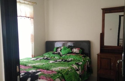 Oro Oro Ombo Villa | Villa Mutiara Panderman