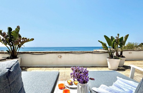 Santa Caterina Apartment | Villa Nauna - Villa house with panoramic terrace facing the sea
