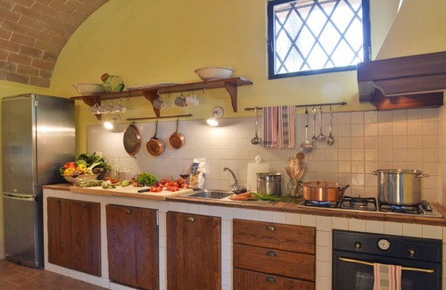 Monteroni d'Arbia Villa | Villa near Siena, 30% off for weeks from Sat to Sat