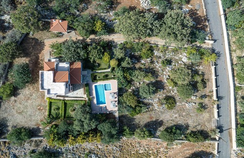 Xiro Chorio Villa | Villa Nefeli with private pool