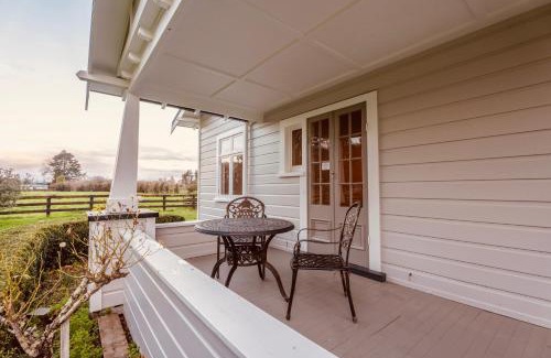 Newstead Villa | Villa Newstead Luxury Stay Near Hamilton