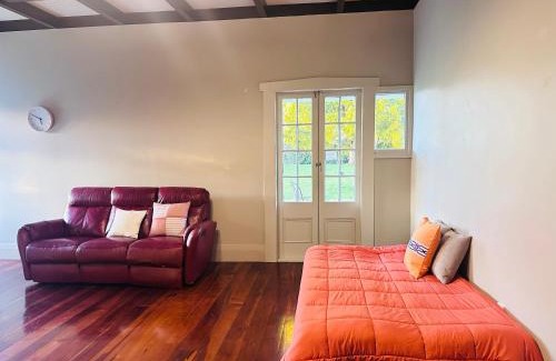 Newstead Villa | Villa Newstead Luxury Stay Near Hamilton