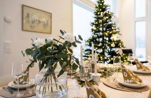Rovaniemi Villa | Villa Nightsky -private location, sauna and jacuzzi