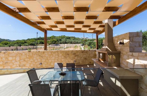 Almyrida Villa | Villa Noboa Sea View Spacious And Cozy 5bd