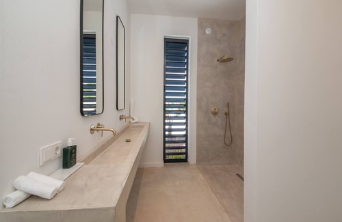 Jan Thiel Villa | Villa Noma - Luxurious Villa w/stunning seaviews - Just 5 min from the Beach!