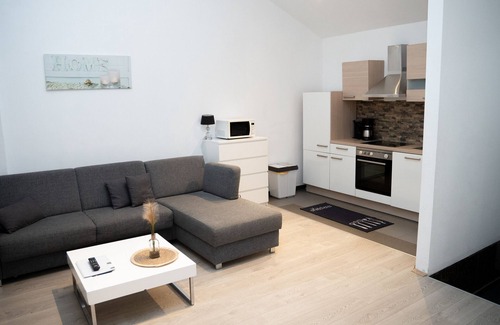 Winterberg Apartment | 'Villa Nordhang - Apartment 3' with Mountain View, Terrace & Wi-Fi