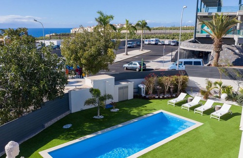 Playa Paraiso Villa | Villa "Oasis Buddha Garden" with Mountain & Sea Views, Pool, Wi-Fi, Balcony, Garden & Terrace; Parking Available