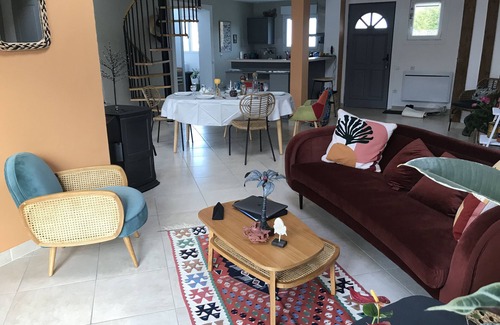 Grayan-Et-L'Hopital House | 'Villa Océan' with Private Pool, Private Terrace and Wi-Fi