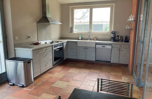 Loix Villa | Villa on 1100m2 plot enclosed by walls very quiet location East West