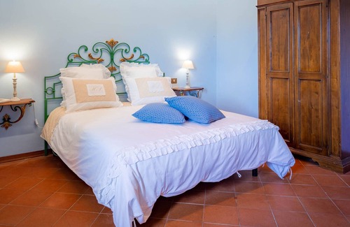 Pratolino Villa | Villa on surrounding Florentine hills with private pool