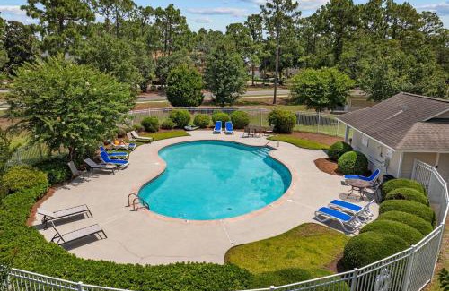 St. James Apartment | Villa On The Green - Full Condo