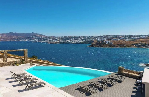Kanalia Villa | Villa 'Ornos Nolan' with Sea View, Wi-Fi and Air Conditioning