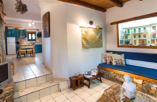 Pitsidia House | Villa Pachakis, natural stone house, garden, quiet located in Pitsidia