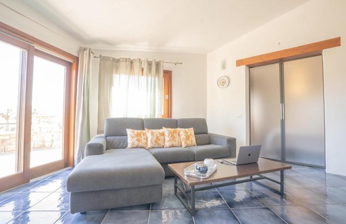 Porto Istana House | Villa Panoramica Porto Istana