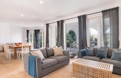 Benalup-Casas Vieja House | Villa Par