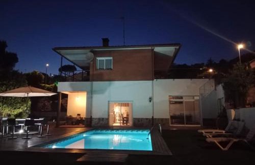 Vidreres Villa | Villa Paraíso